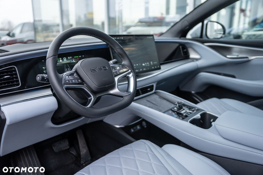 BYD Sealion 7 - 14