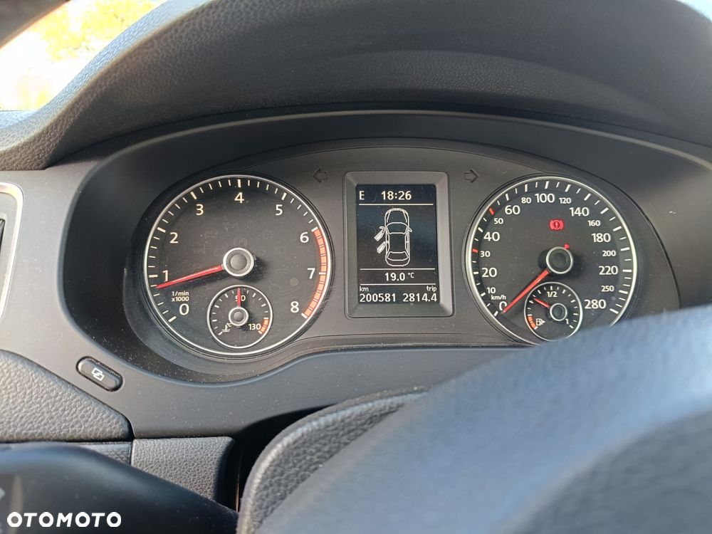 Volkswagen Jetta 1.2 TSI Comfortline - 10