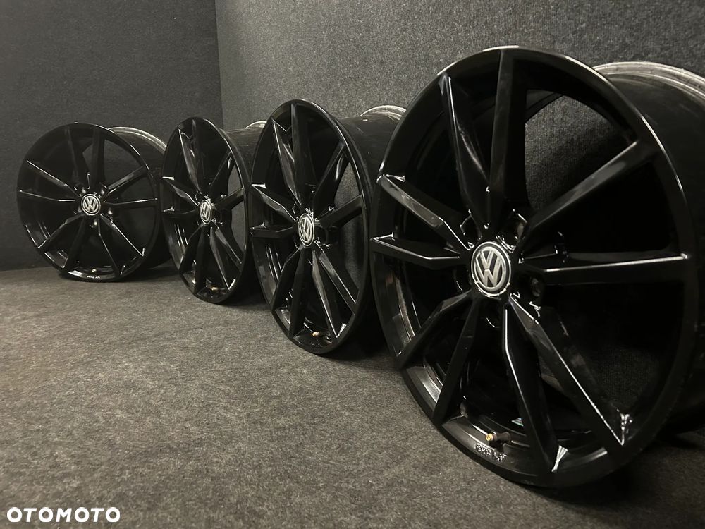 Alufelgi VW Golf 7, 6, 5, Touran, Caddy, Sportsvan, Skoda Octavia III, IV 18 cali 5x112 4szt. Pretoria! - 2