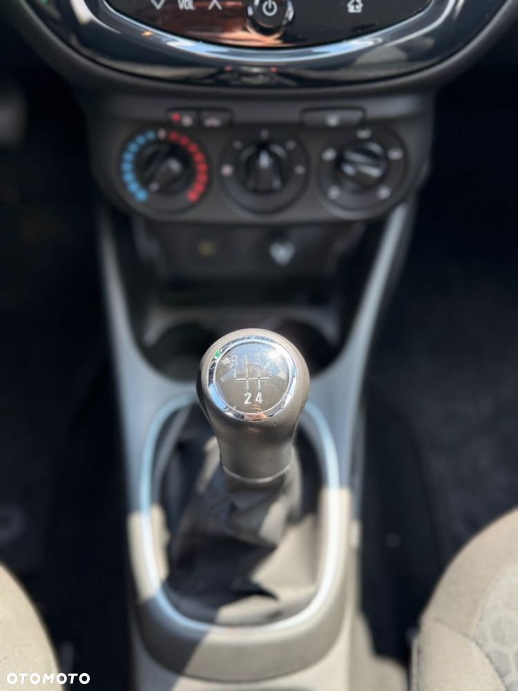 Opel Corsa - 22