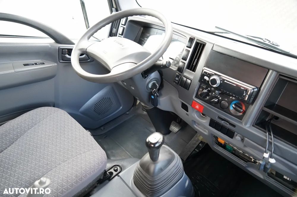 Isuzu M21 / 120 CP / 3,25 M TRANSMISIE / TWIN / + PALGINGER PK 2900 B / 990 KG CAPACITATE DE RIDICARE / ATINGERE 6,2 M / 2021 - 26