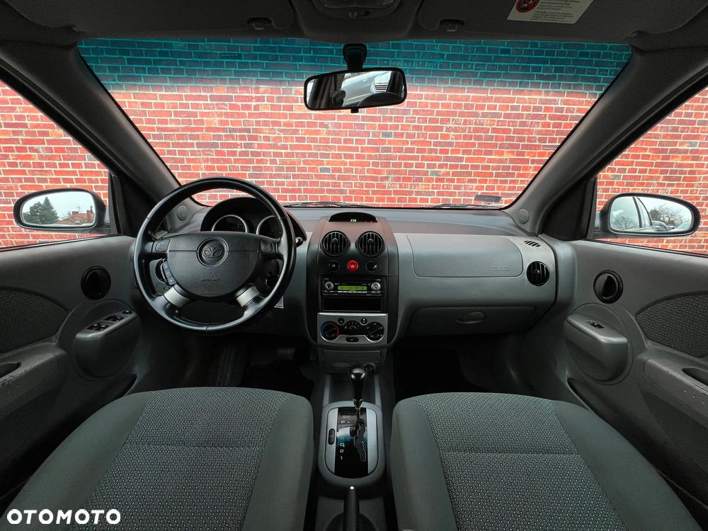 Chevrolet Aveo - 6