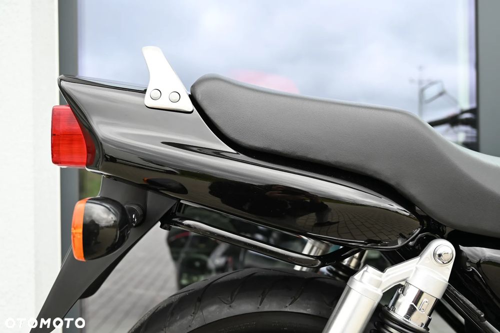 Honda CB - 18