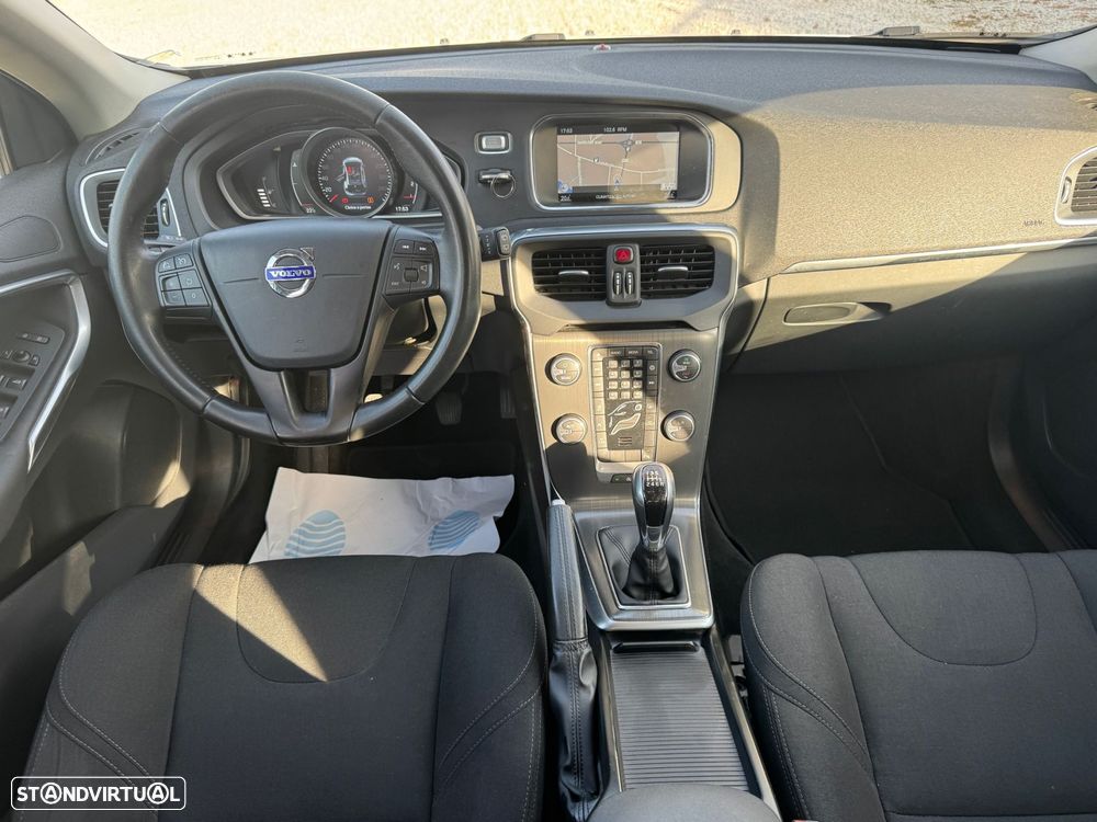 Volvo V40 2.0 D2 Momentum - 7