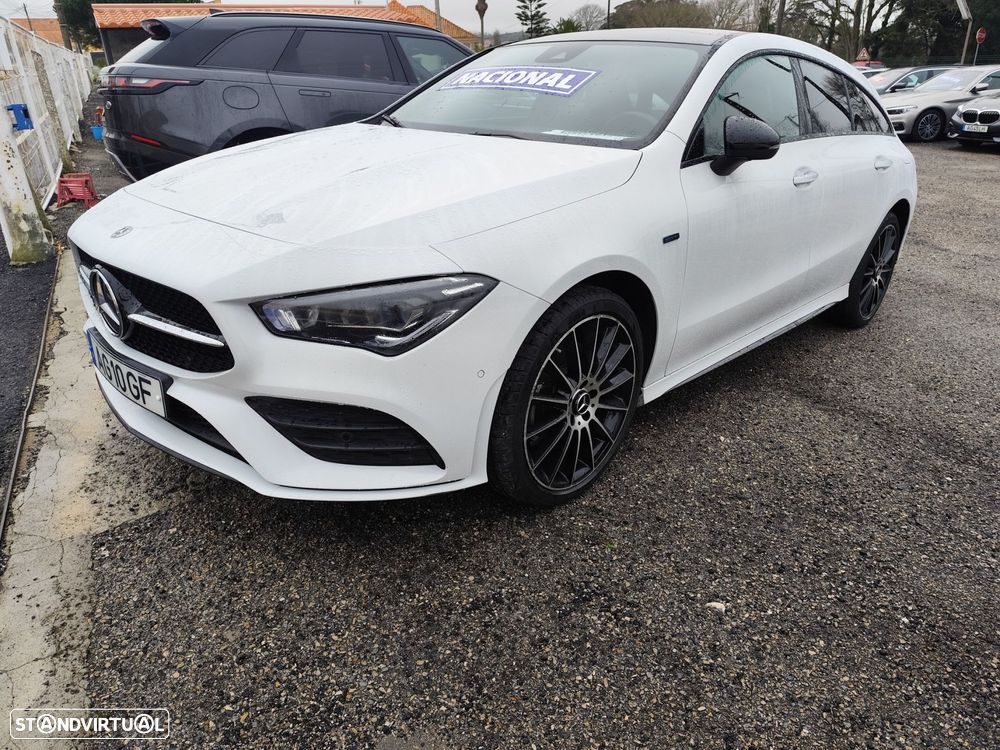 Mercedes-Benz CLA 250 e Shooting Brake AMG Line - 1