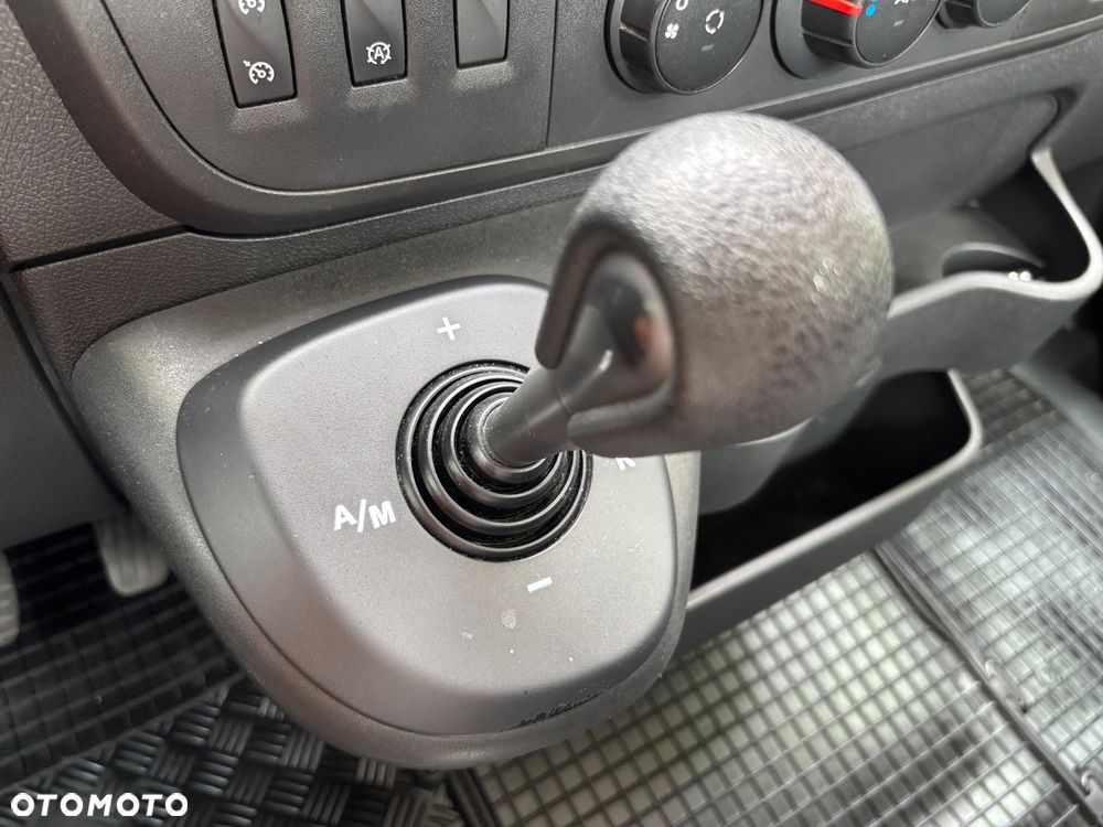 Renault Master - 16