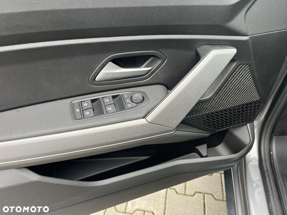 Dacia Bigster 1.2 mild hybrid-G Journey - 10