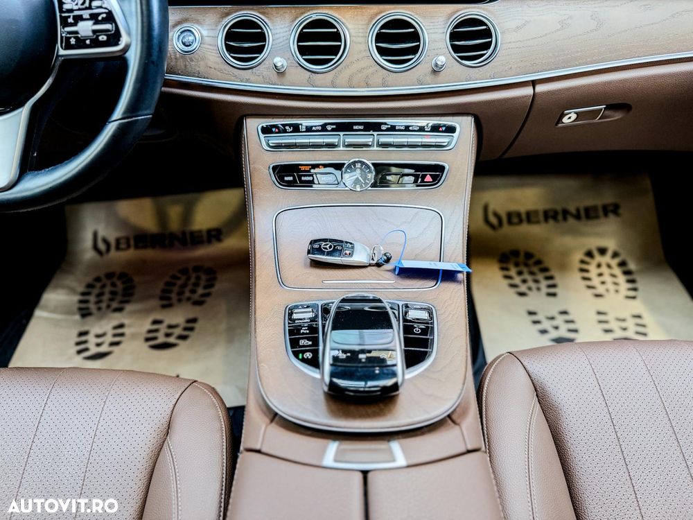 Mercedes-Benz E 300 9G-TRONIC AMG Line - 15