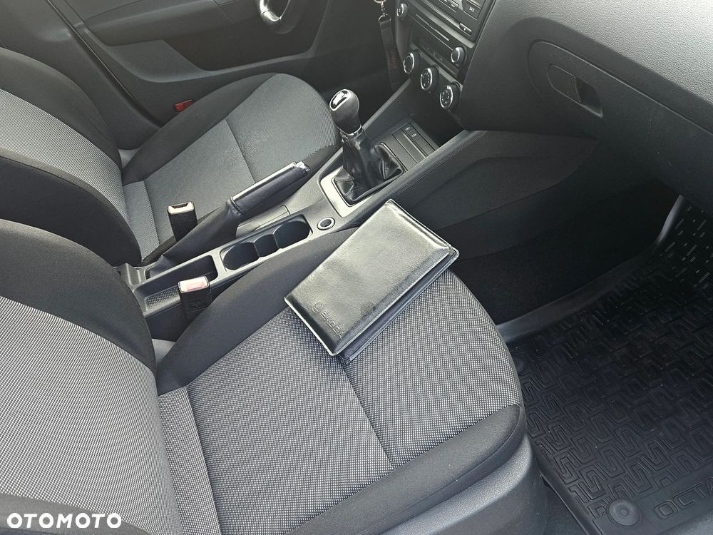 Skoda Octavia 1.2 TSI IMPULS EDITION - 8