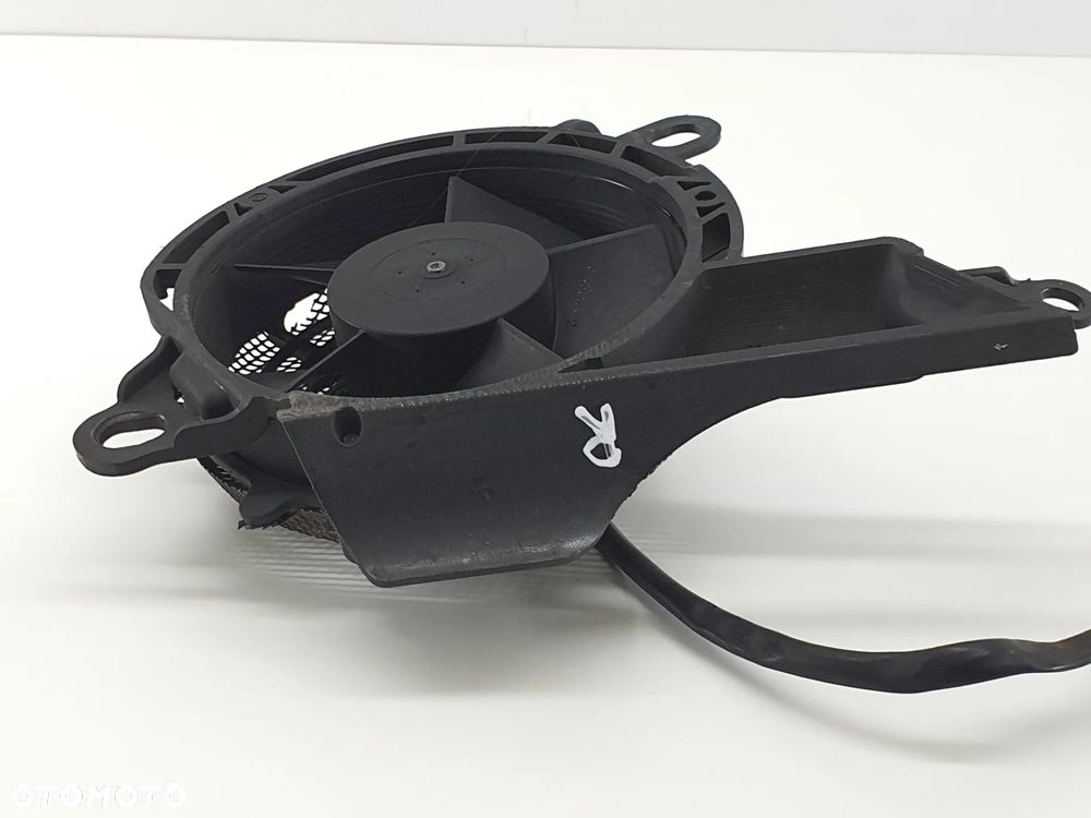 WENTYLATOR CHLODNICY WIATRAK  DUCATI DIAVEL - 5