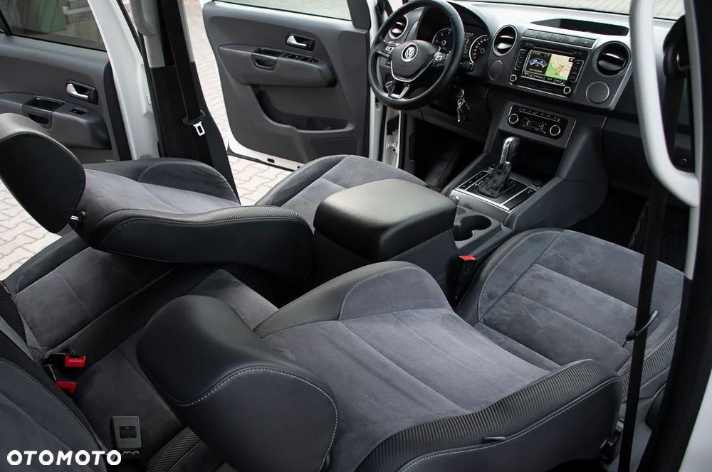 Volkswagen Amarok 2.0 BiTDI BMT Autm Dark Label - 12