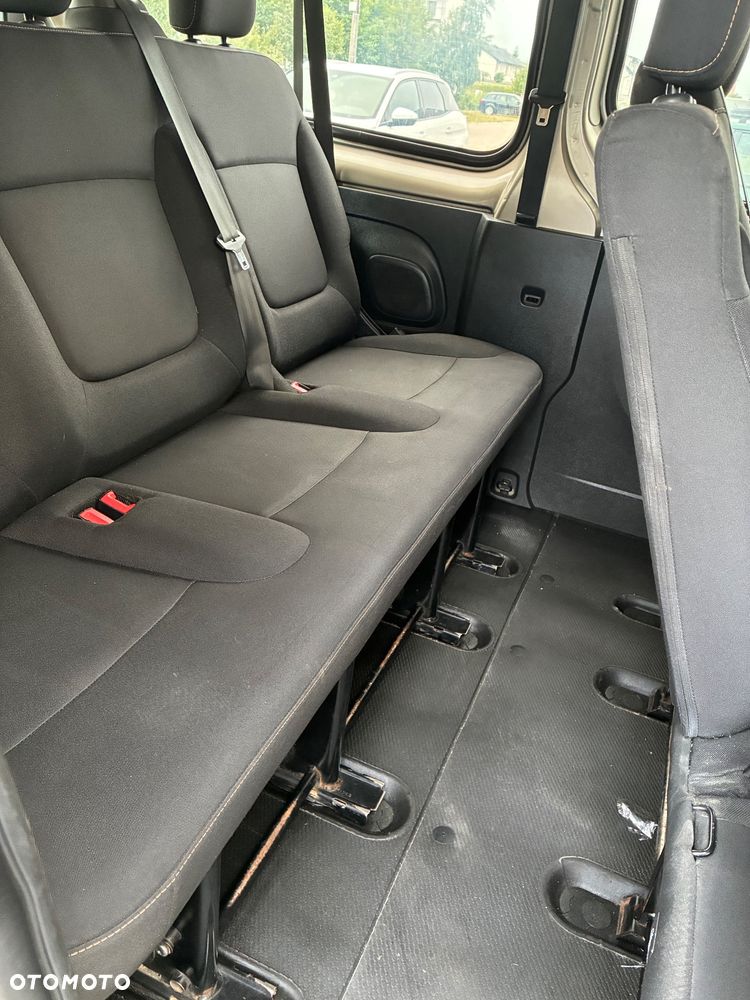 Renault Trafic 1.6 dCi - 10