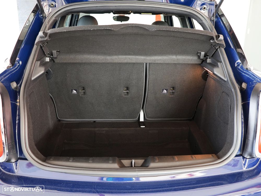 MINI 5 Portas One D - 12