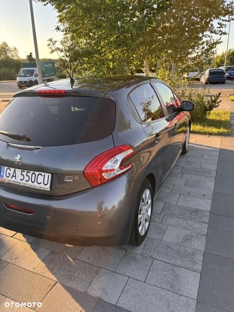 Peugeot 208 1.6 e-HDi Active STT - 6
