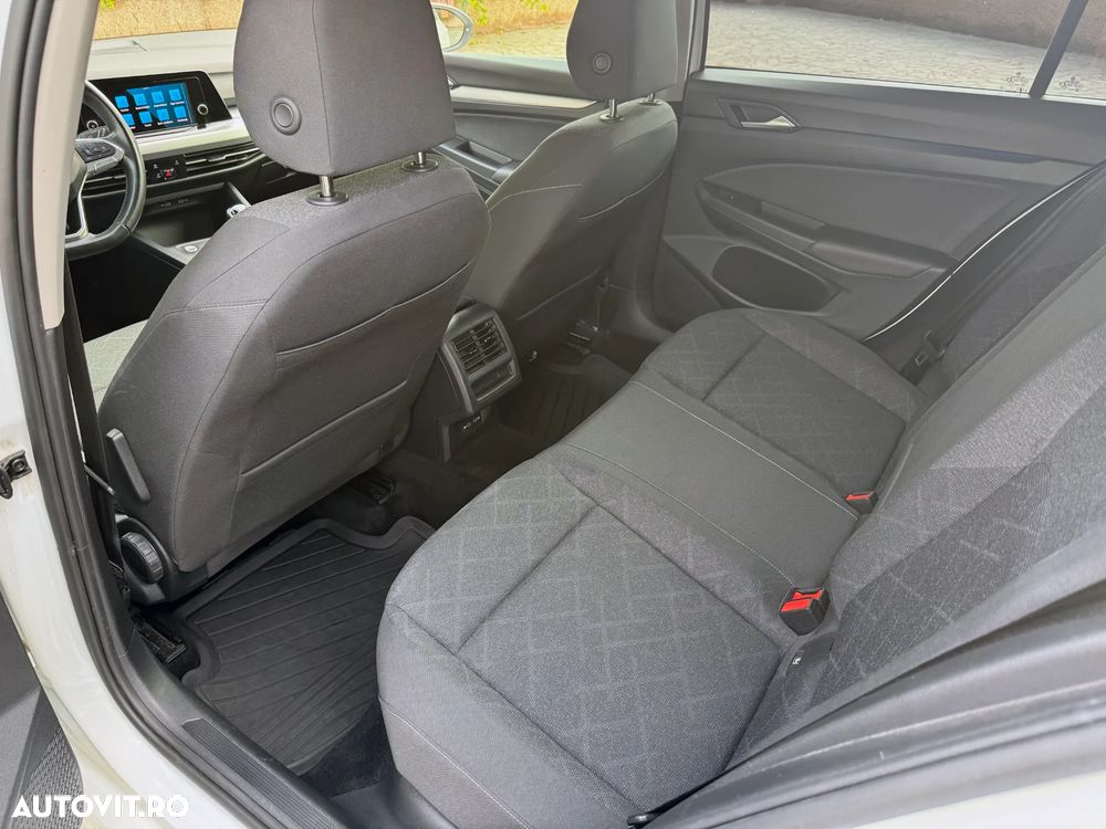 Volkswagen Golf 1.0 TSI Life - 9