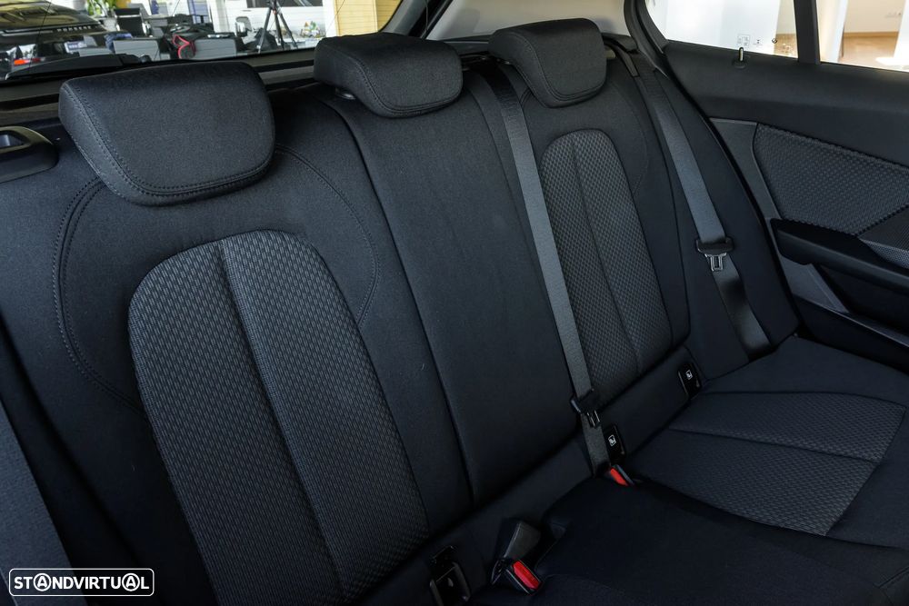 BMW 116 d Advantage - 23