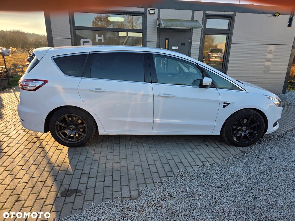 Ford S-Max 2.0 TDCi Titanium PowerShift - 6