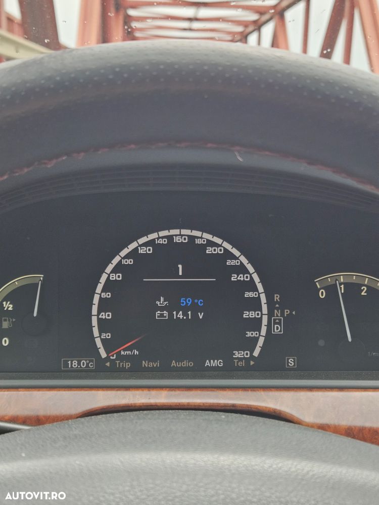 Mercedes-Benz S 320 CDI DPF 7G-TRONIC - 22