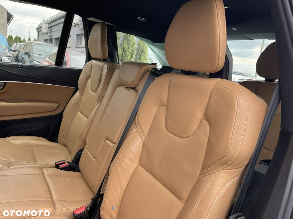 Volvo XC 90 B5 D AWD Geartronic Momentum Pro - 16