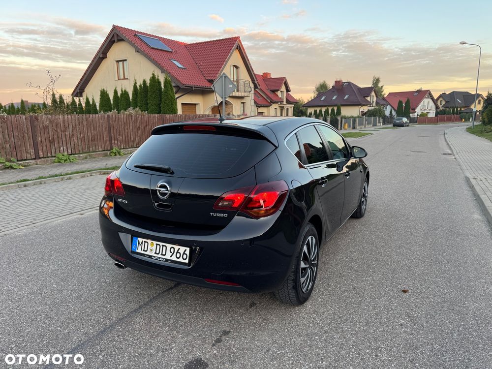 Opel Astra 1.4 Turbo Edition - 15