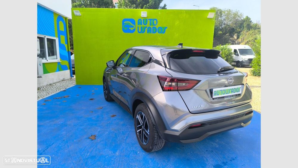 Nissan Juke 1.0 DIG-T N-Connecta DCT - 4