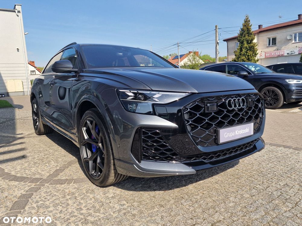 Audi RS Q8 - 4
