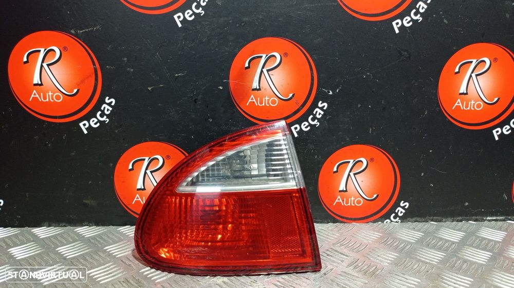 Farolim Stop Esq Seat Leon (1M1) - 1