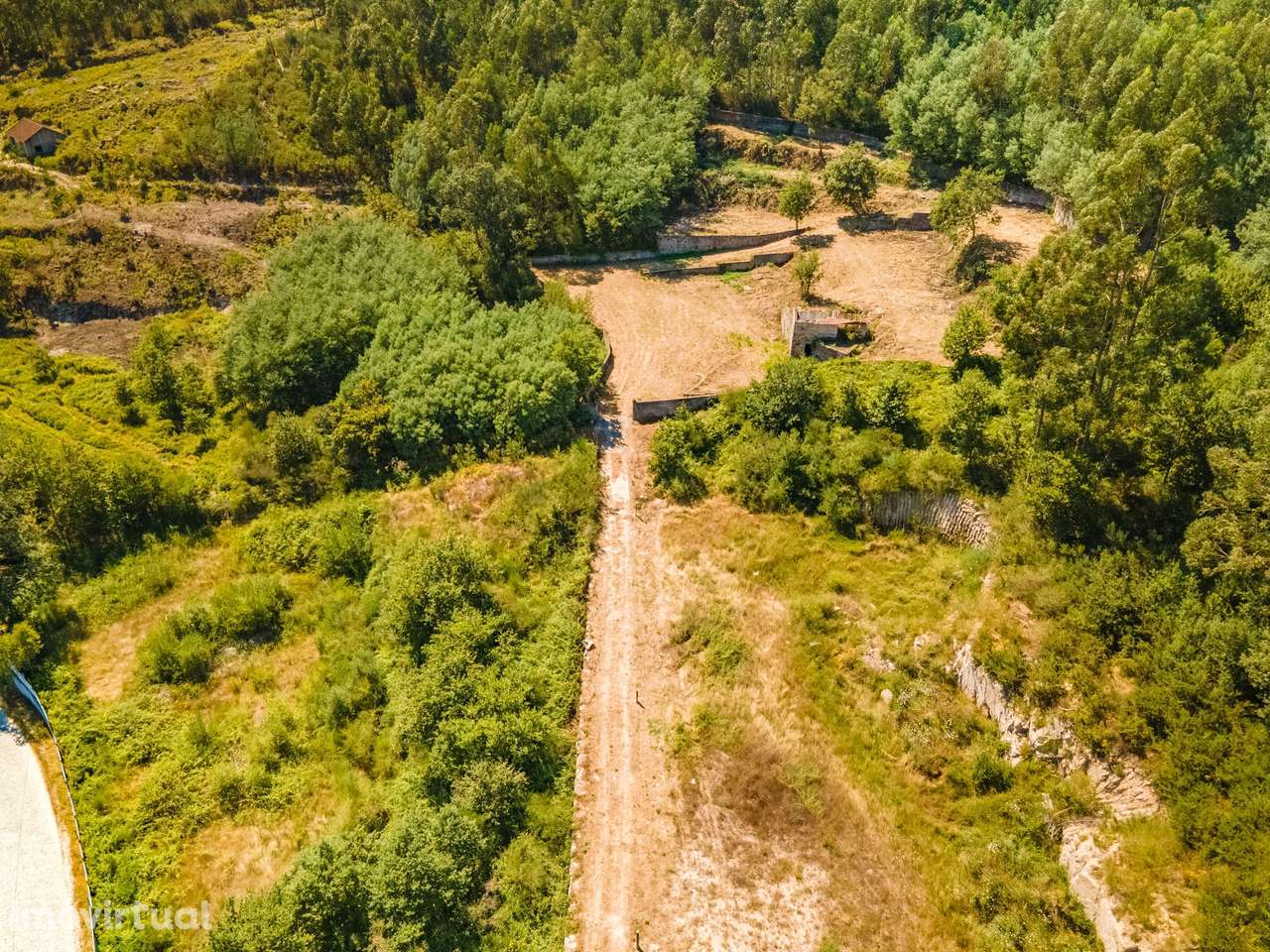 Moradia Devoluta  Venda em Sande e São Lourenço,Marco de Canaveses - Grande imagem: 5/10