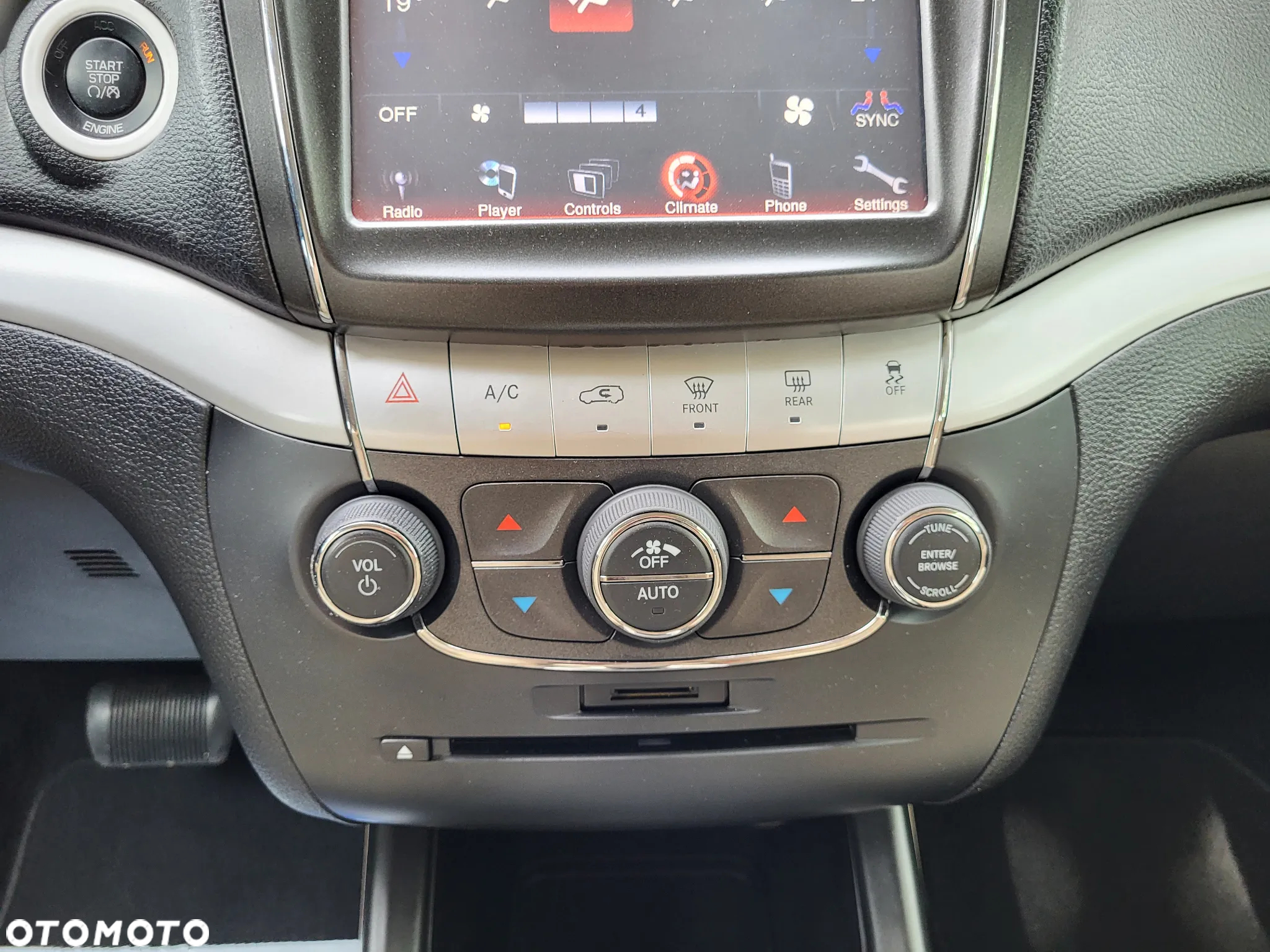 Dodge Journey - 14