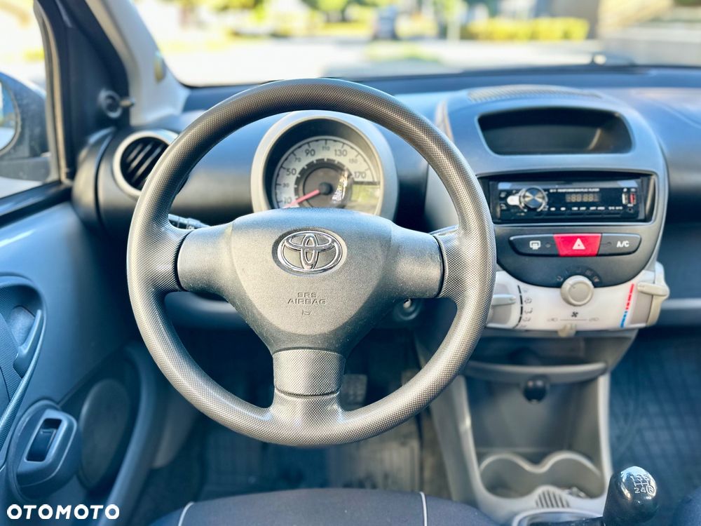 Toyota Aygo City - 7