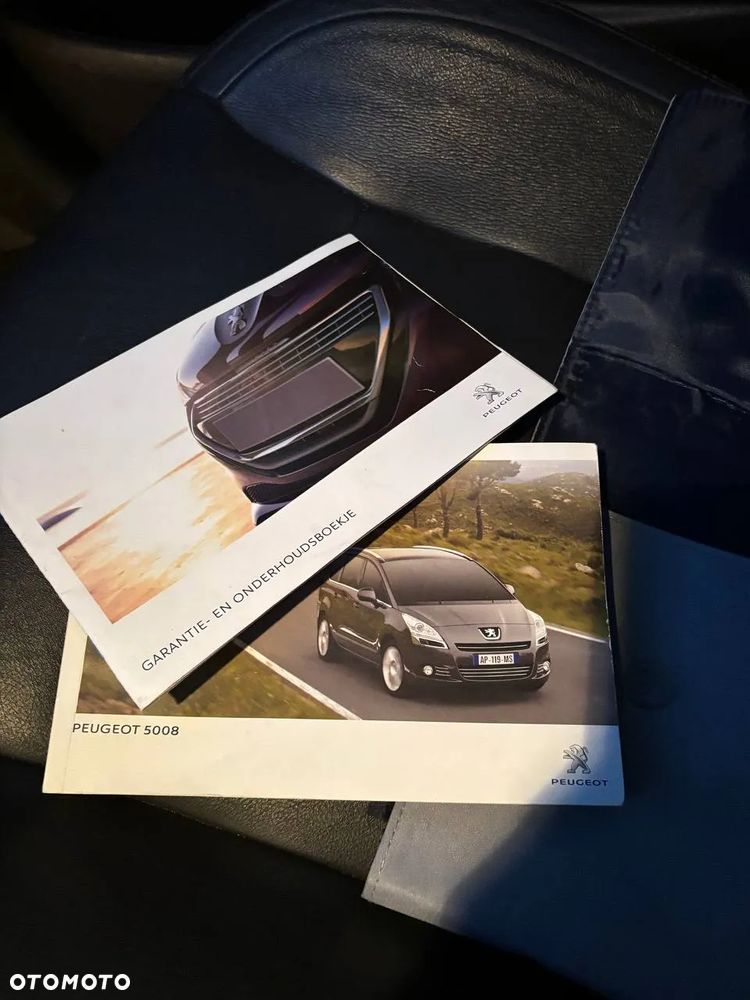 Peugeot 5008 155 THP Allure - 27