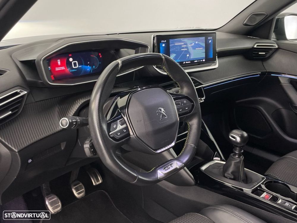 Peugeot 2008 1.2 PureTech GT Line - 15