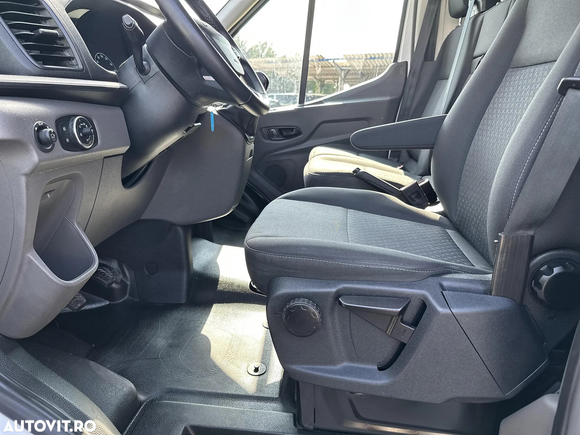 Ford Transit L3H2 Trend - 17