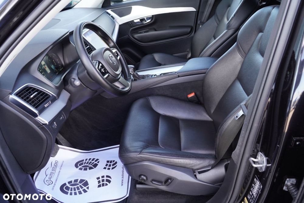 Volvo XC 90 - 12