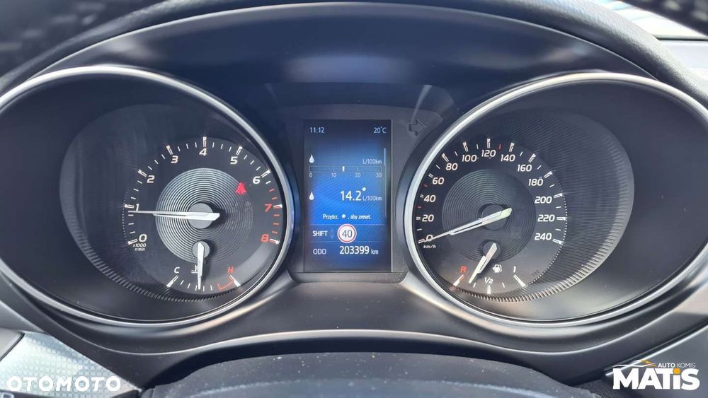 Toyota Avensis - 25