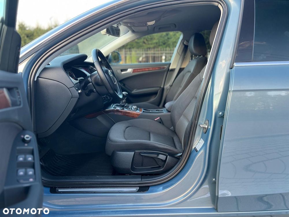Audi A4 Limousine - 21