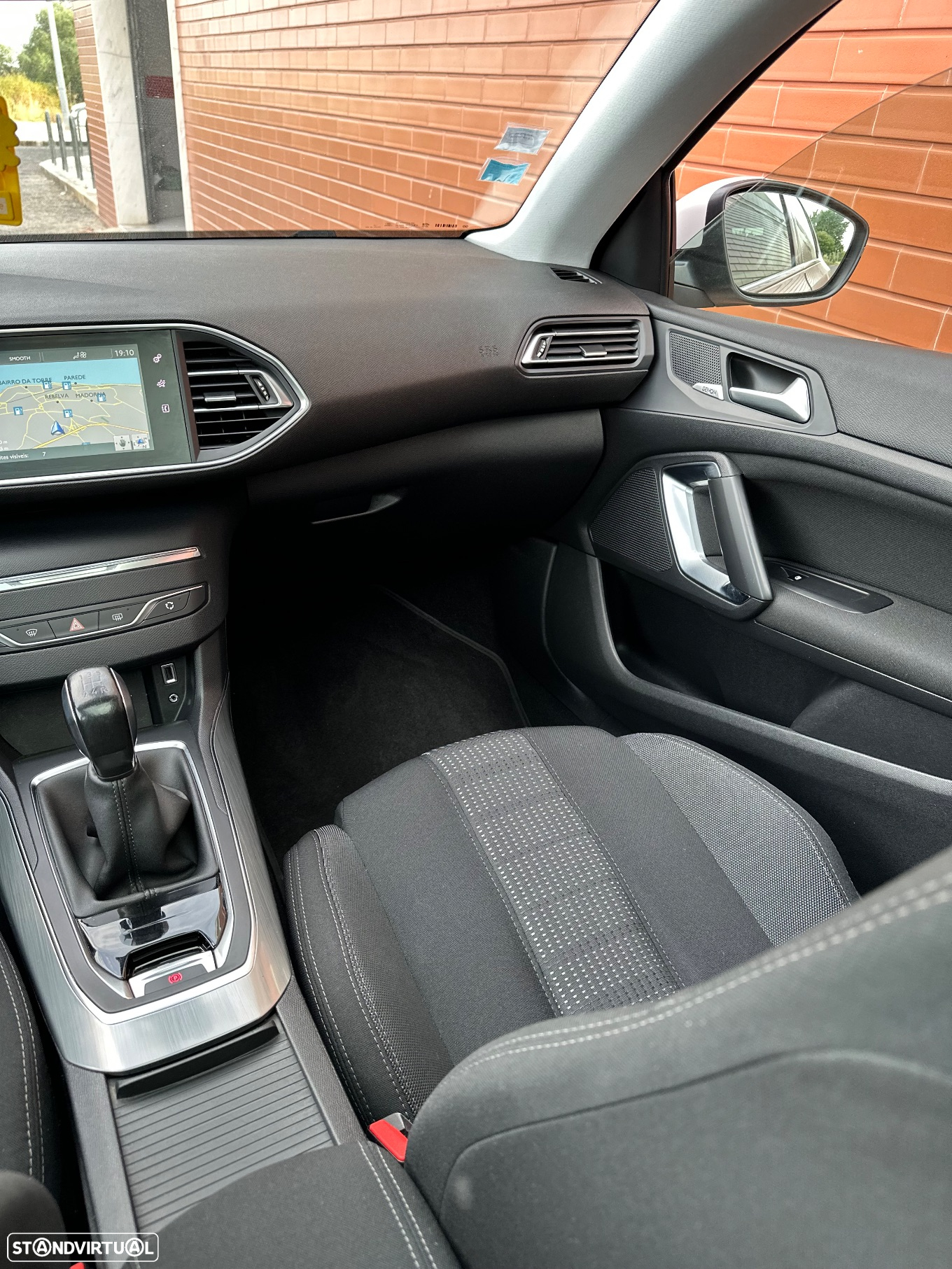 Peugeot 308 1.2 PureTech Business Line - 12
