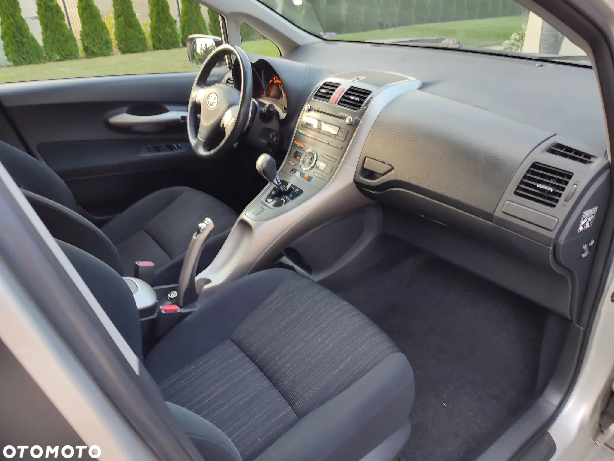 Toyota Auris 1.6 VVT-i Luna MM - 12