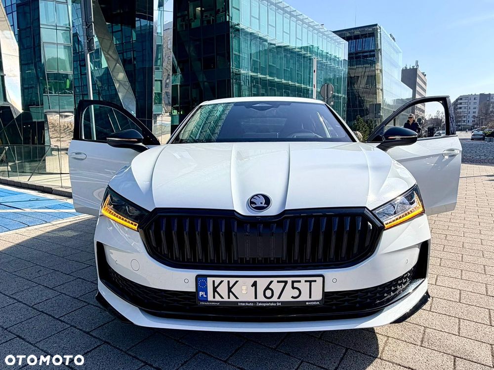 Skoda Superb 2.0 TDI SCR 4x4 Sportline DSG - 6