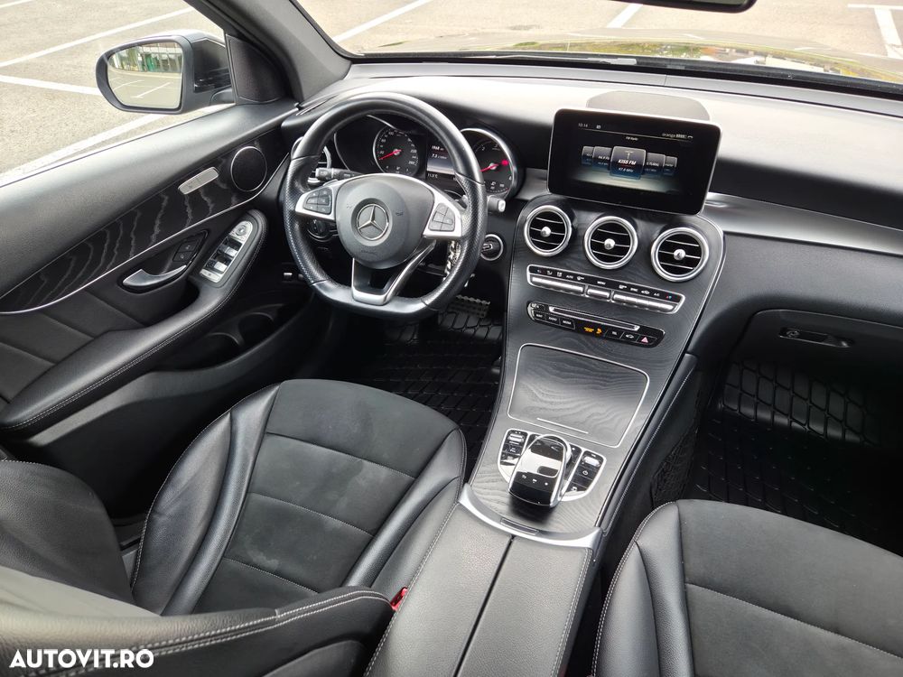 Mercedes-Benz GLC 220 d 4MATIC 9G-TRONIC AMG Line - 22
