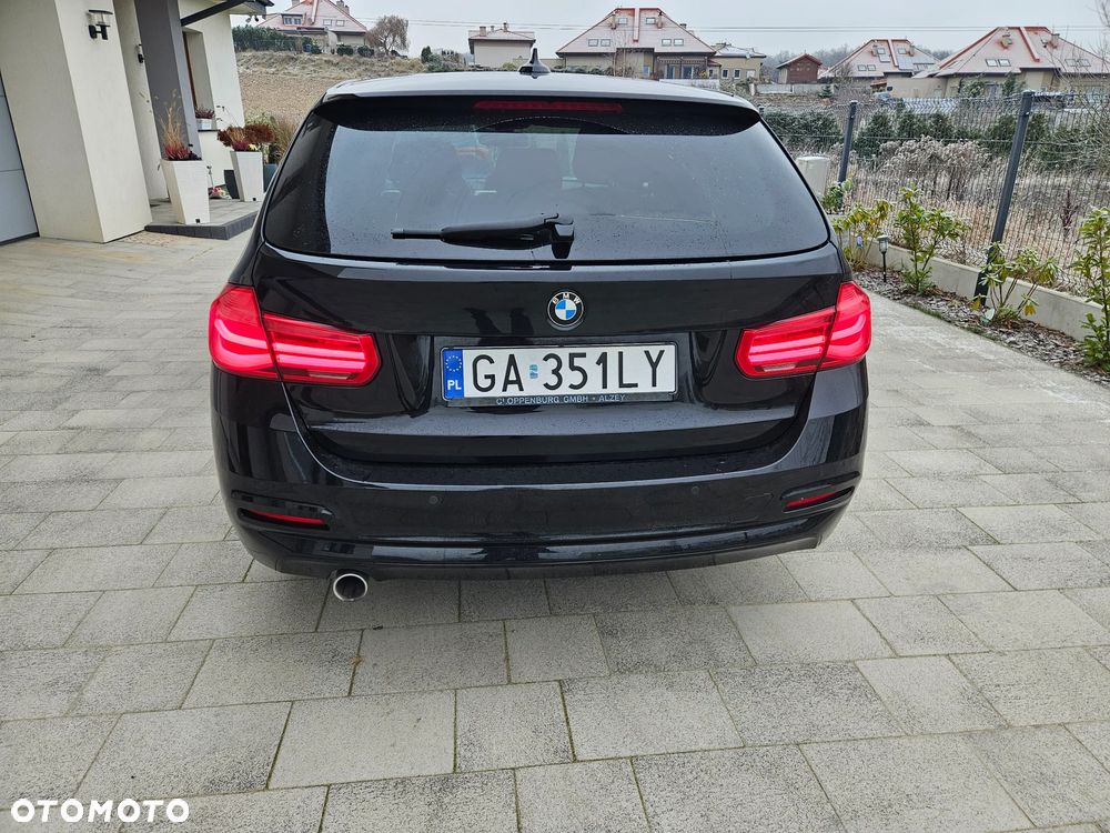 BMW Seria 3 318d - 5