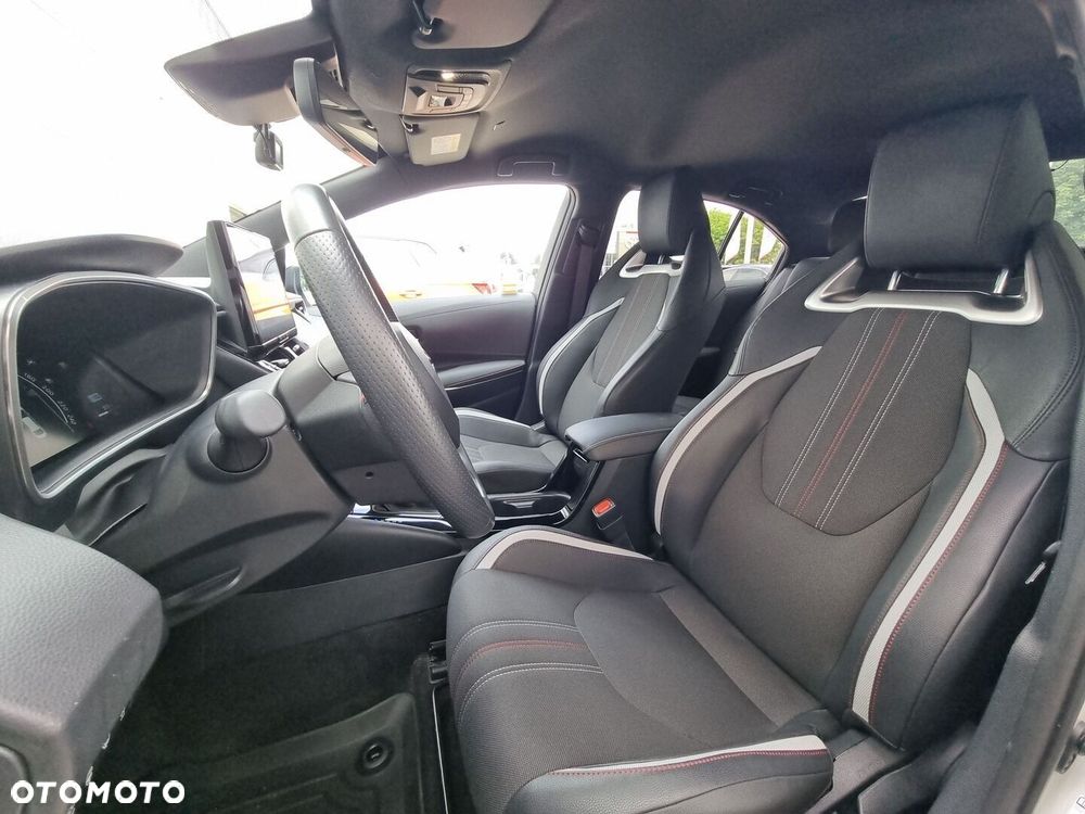 Toyota Corolla 1.8 Hybrid GR Sport Dynamic - 16