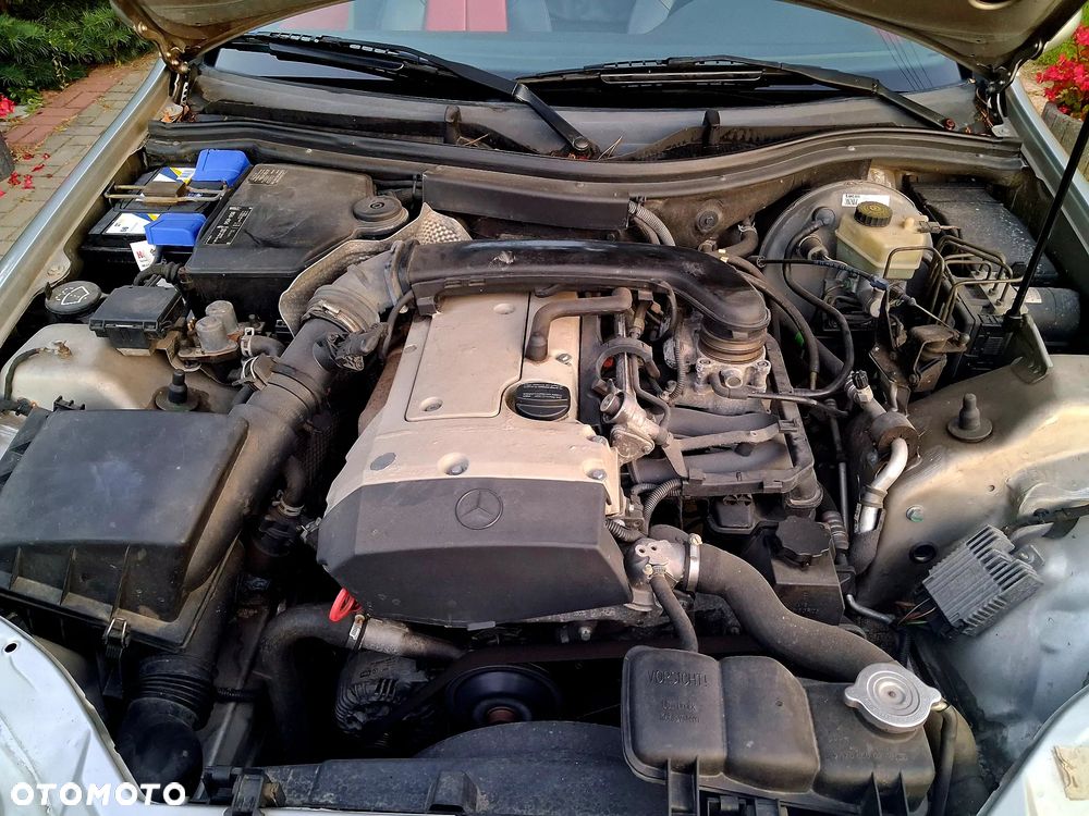 Mercedes-Benz SLK 200 - 17