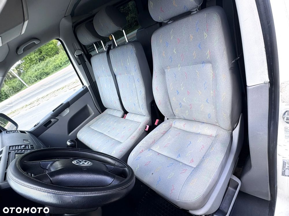 Volkswagen Transporter T5 - 17