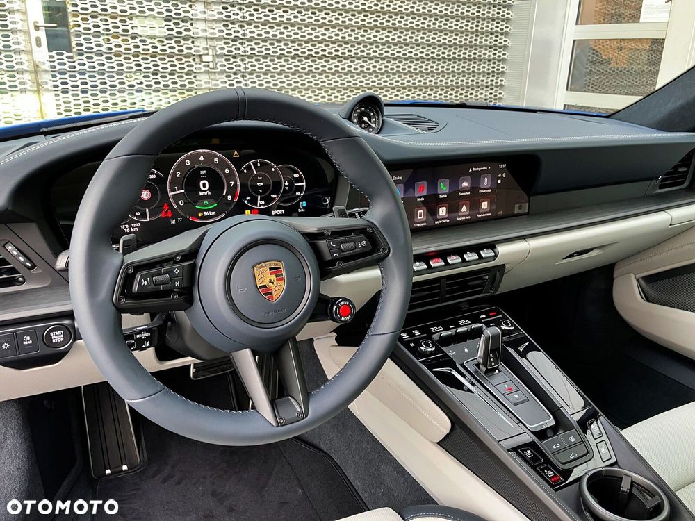 Porsche 911 - 18