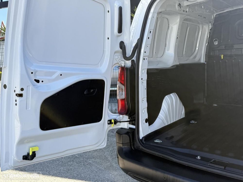 Fiat Doblo 1.5 Blue-HDI 100cv Câmera/Ecrâ - 38