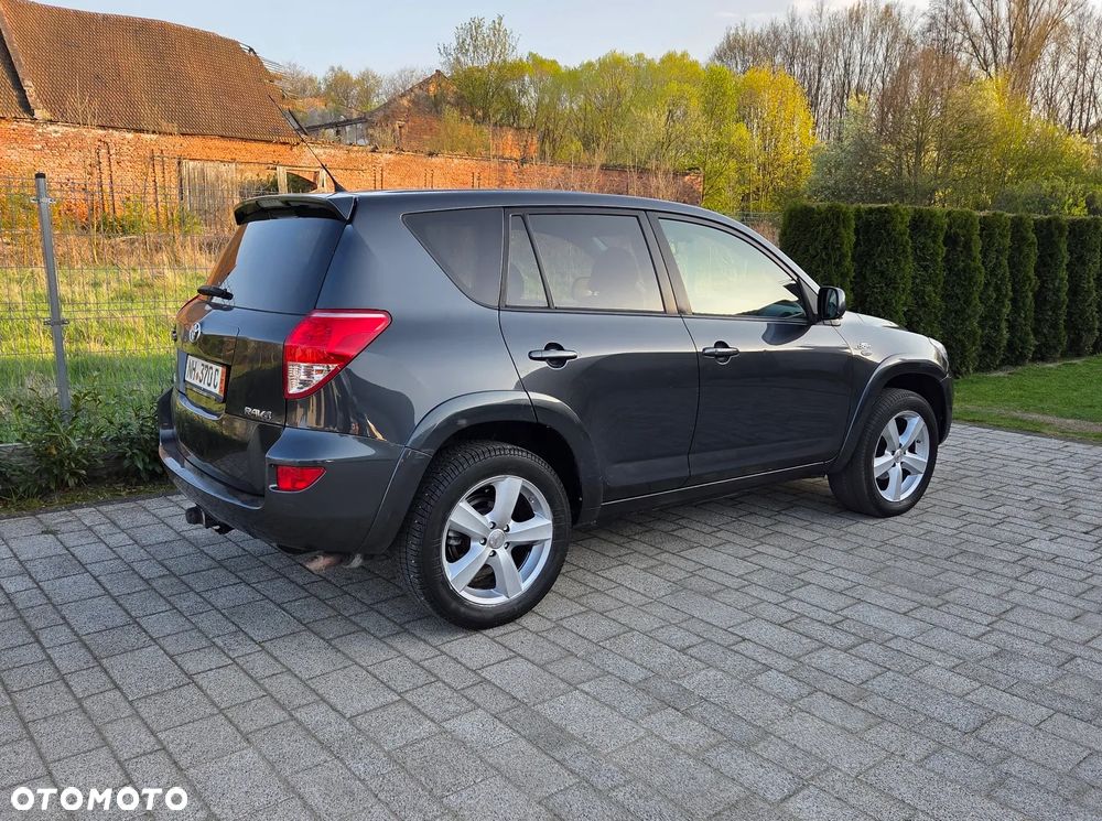 Toyota RAV4 2.2 D-CAT 4x4 Executive - 22