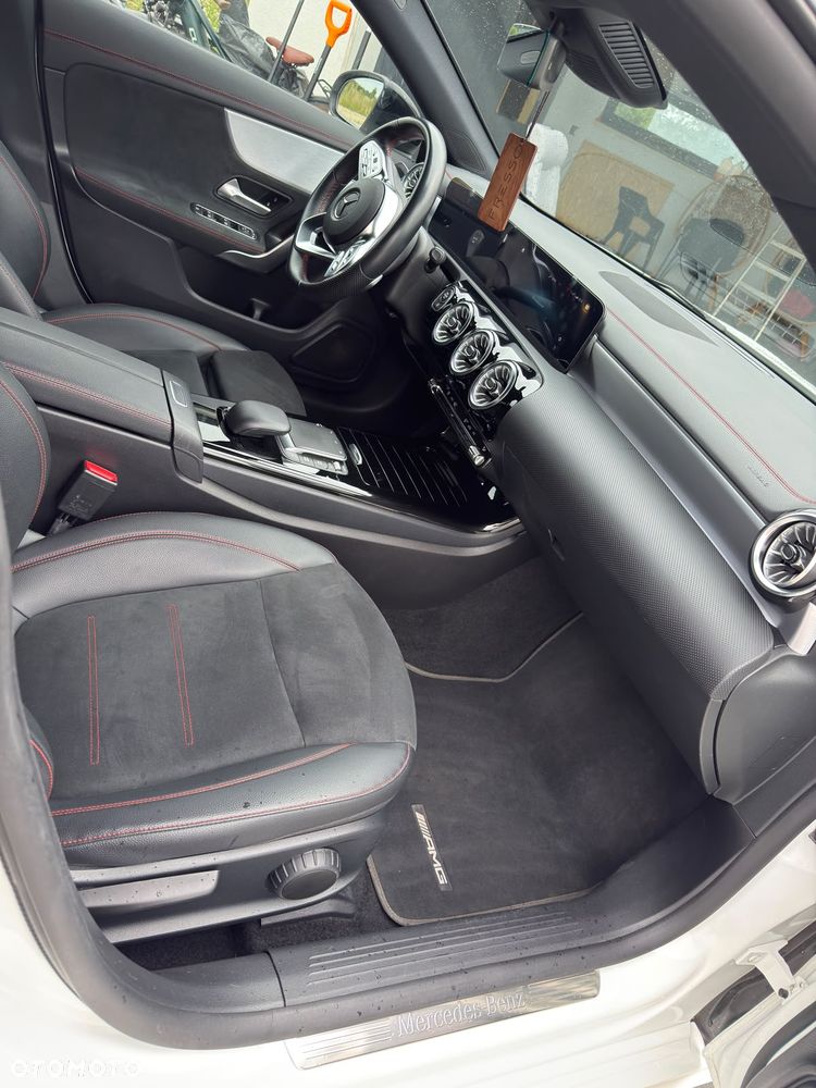 Mercedes-Benz CLA 200 AMG Line 7G-DCT - 13