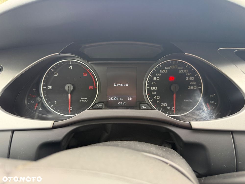 Audi A4 Limousine - 30