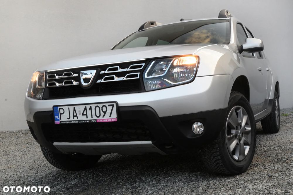 Dacia Duster 1.6 SCe Outdoor S&S - 10